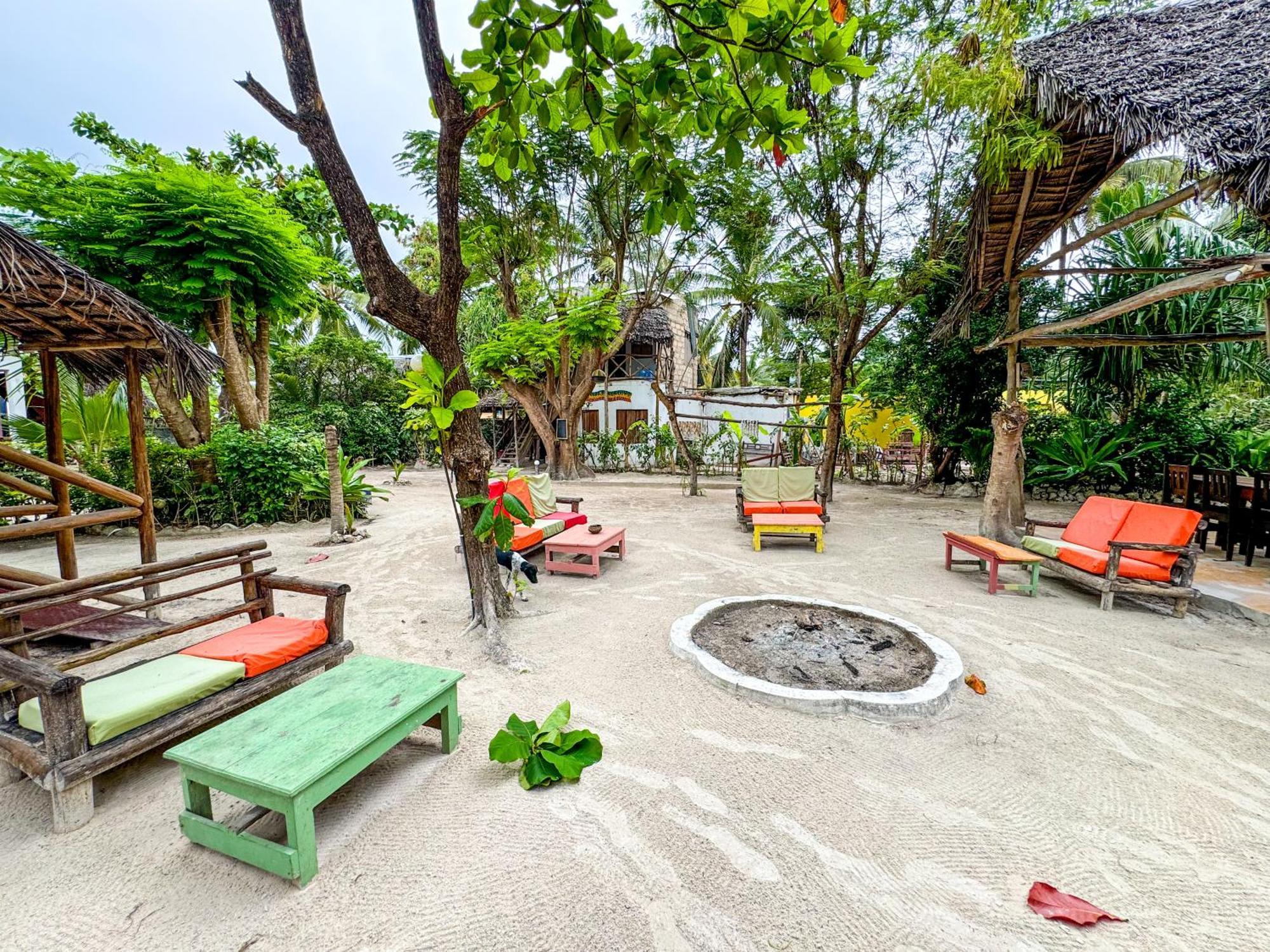 Sagando Bungalows Zanzibar Michamvi Екстериор снимка
