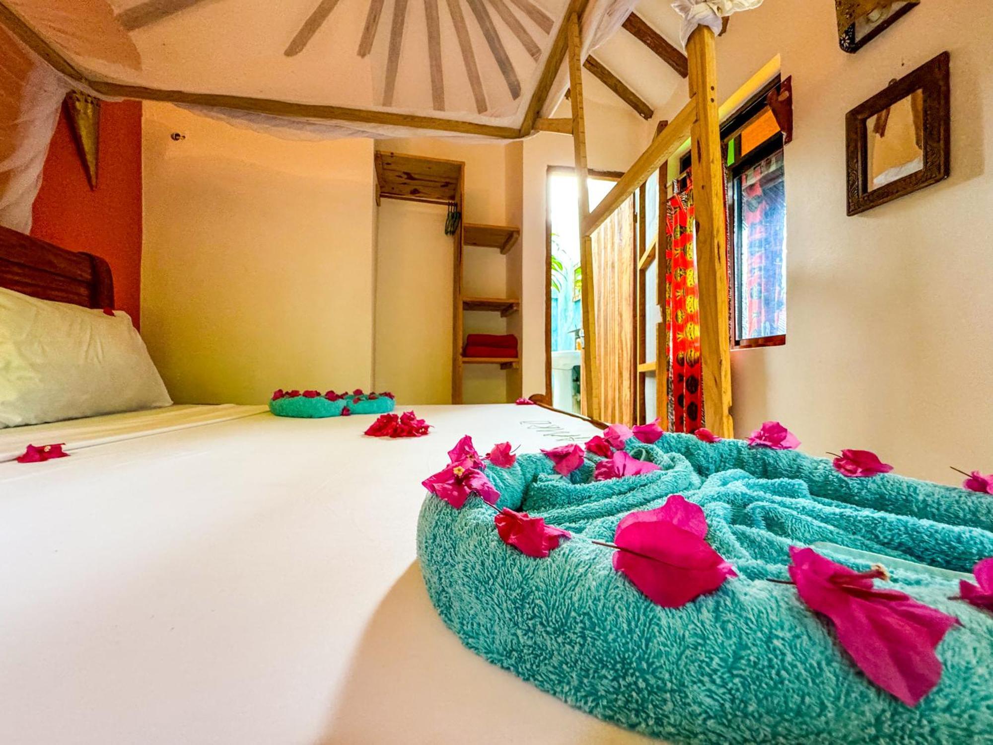 Sagando Bungalows Zanzibar Michamvi Екстериор снимка