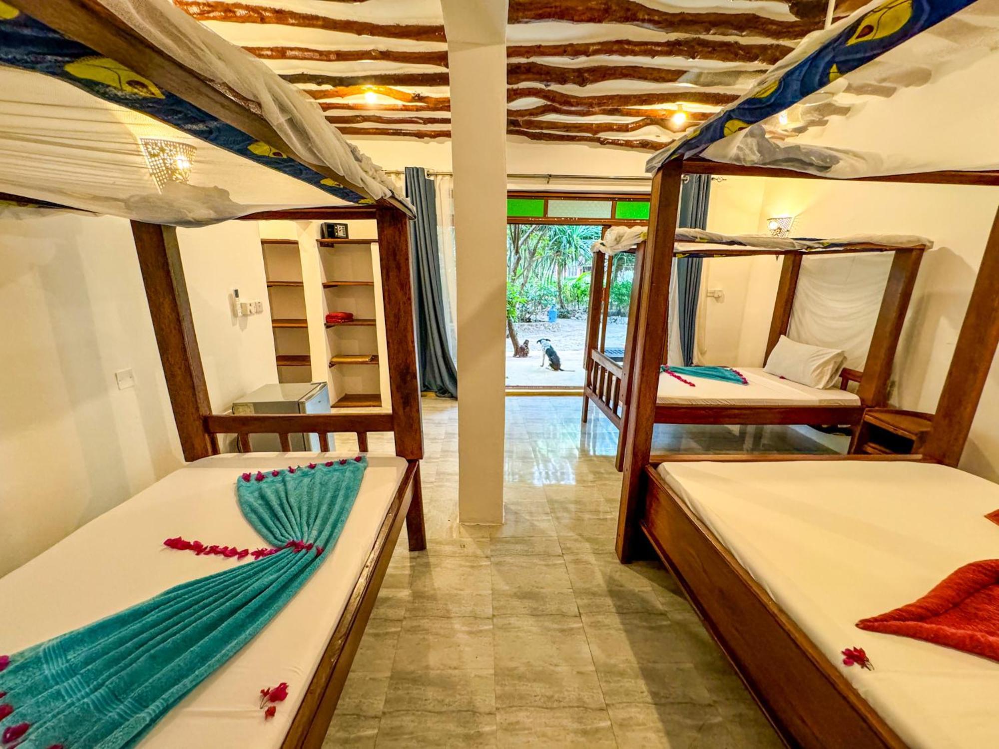 Sagando Bungalows Zanzibar Michamvi Екстериор снимка